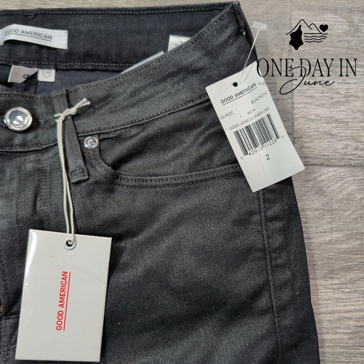 Good American Good Legs Leather Like Coated Skinny Jeans Black NWT Size 2 (26)