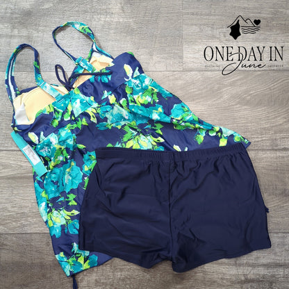 Septangle Floral Boyshort Tankini Swimsuit Blue Green Navy NWT Size 12