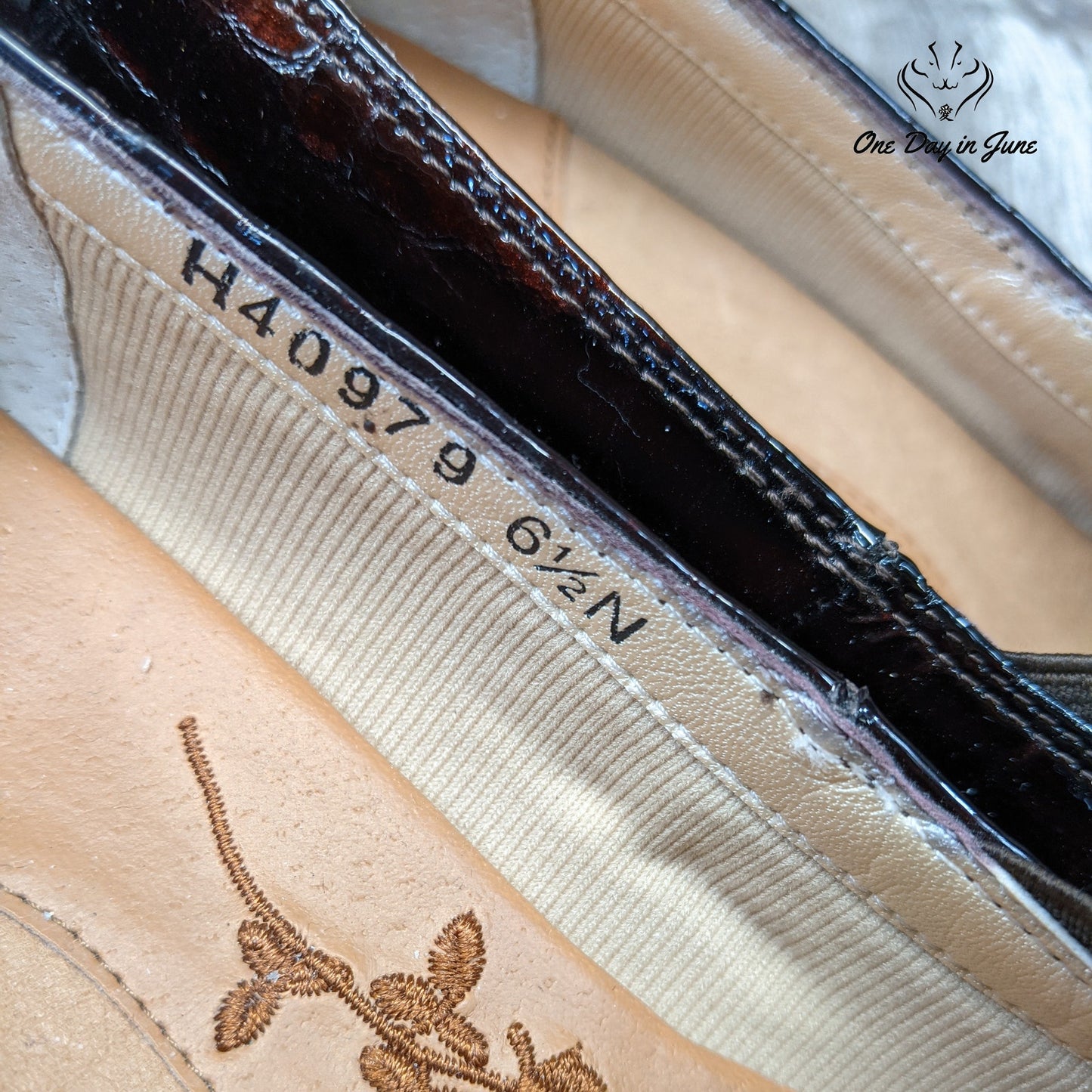 Ros Hommerson Patent Leather Shoes Size 6.5N