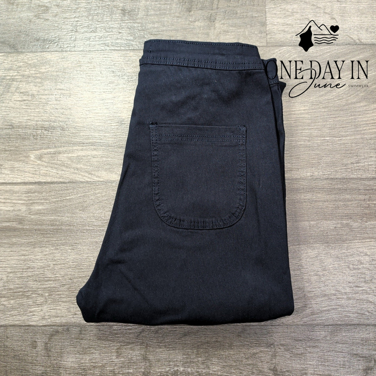 Jo Jo Jeans High Rise Straight Leg Pants Navy Blue Stretch NWT Size 2X
