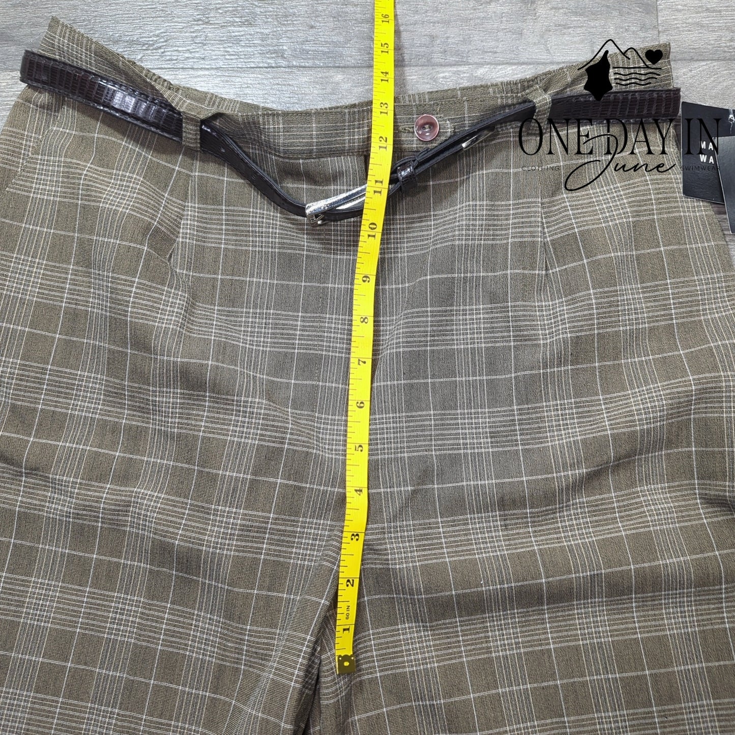 Sag Harbor Comfort Stretch Belted Pants Size 14