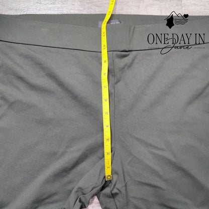 Ann Taylor Side Zip Ankle Pants Size 18
