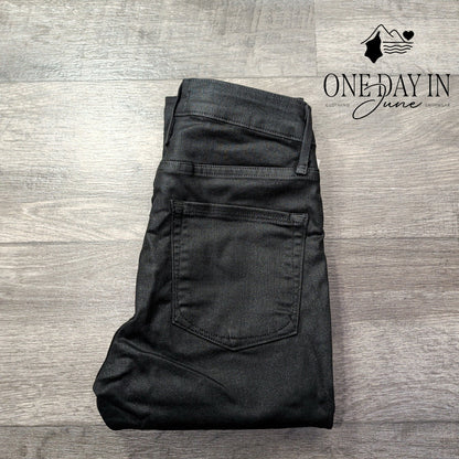 Good American Good Legs Leather Like Coated Skinny Jeans Black NWT Size 2 (26)