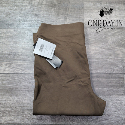 89th & Madison Barely Boot Comfort Waist Pants Size M Mocha Brown NWT Size M