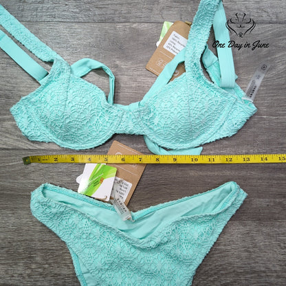 Berlook High Cut Textured Bikini Swimsuit Size XS
