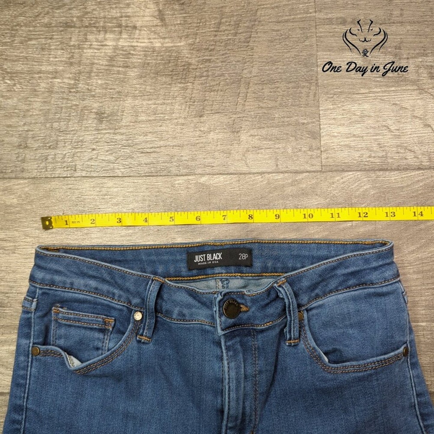 Just Black Petite Skinny Jeans Size 28P (6P)