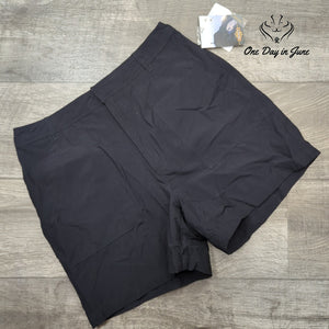 Quest Women's Hiking Shorts Black Quick Dry Outdoor Cargo Shorts NWT Size 12