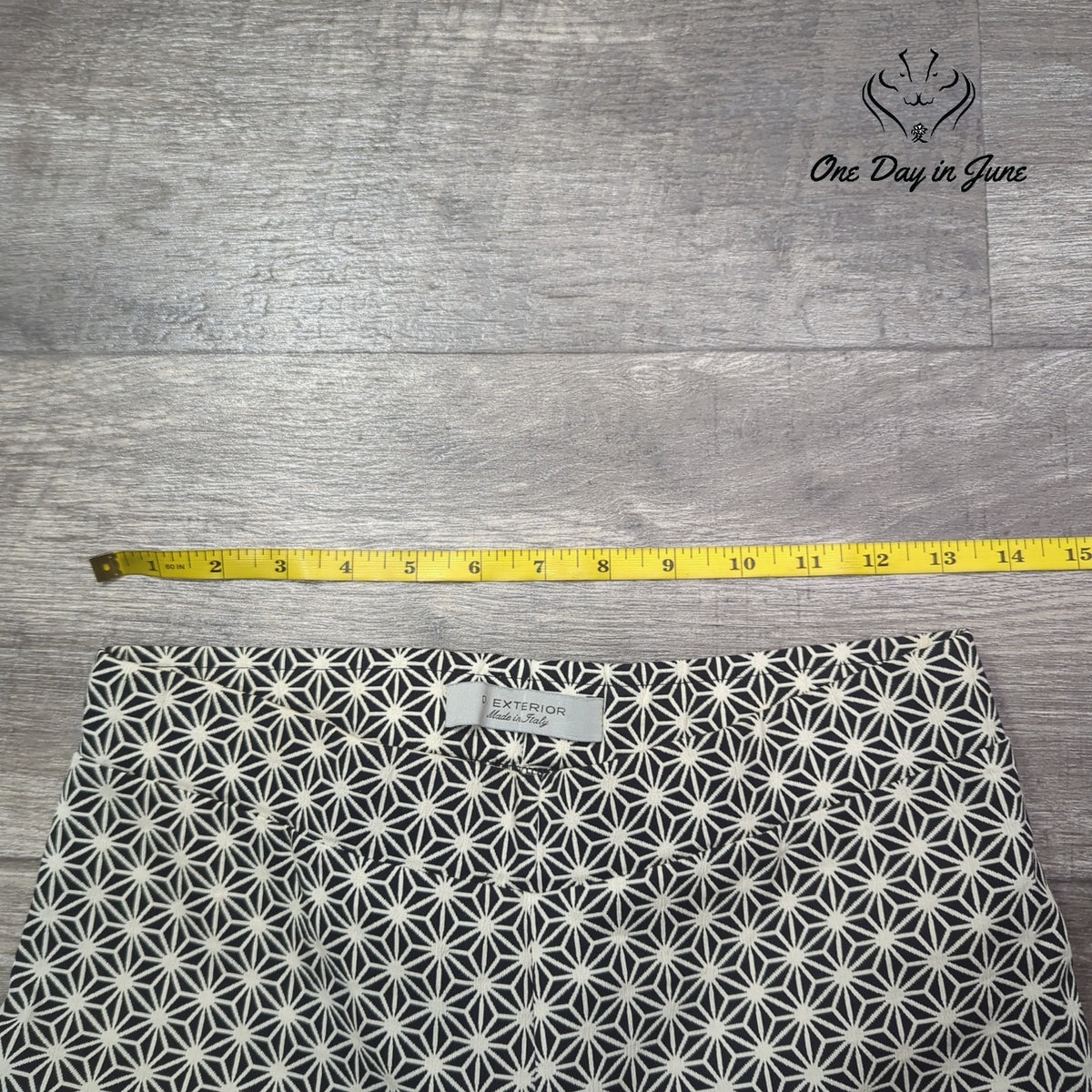 D. Exterior Made in Italy Pull On Ankle Pants Black White Geometric Size 10