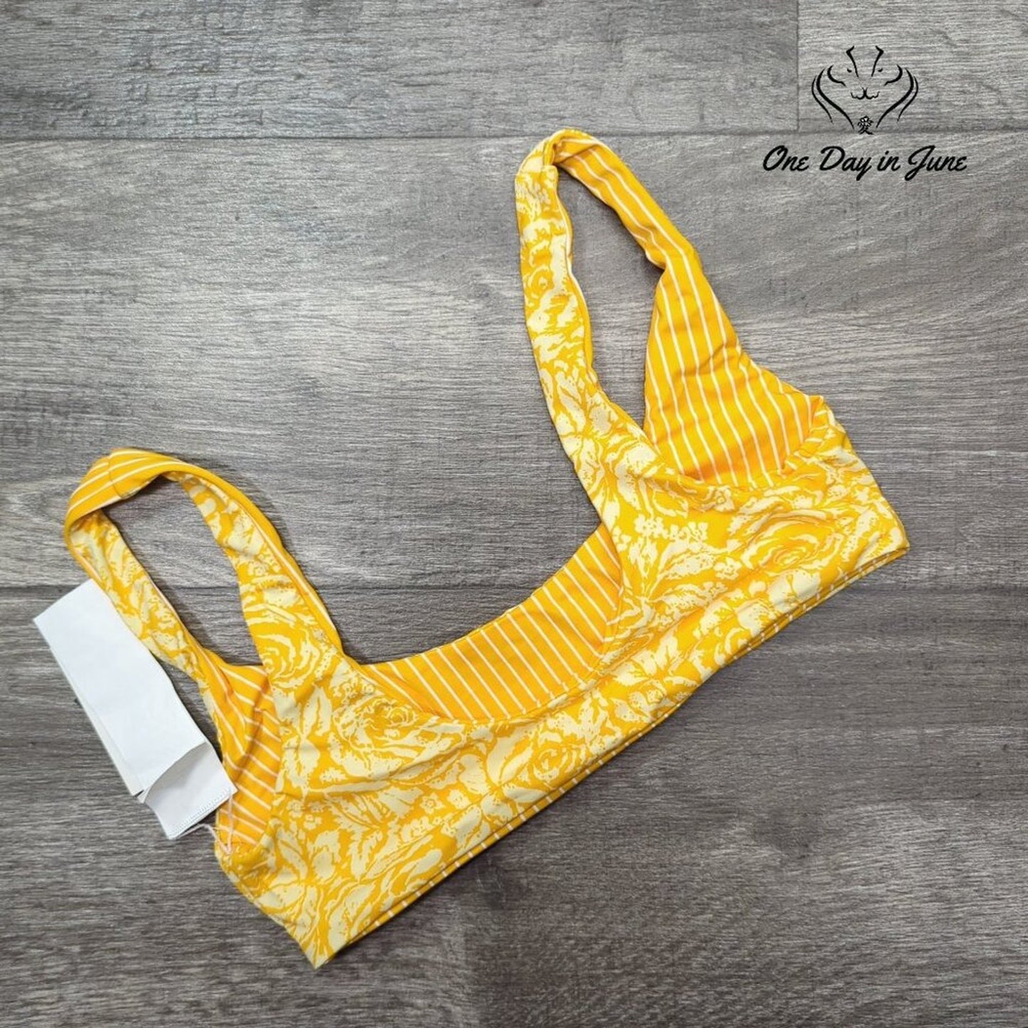 RVCA Forever Bralette Reversible Bikini Top Yellow Floral NWT $58 Size S