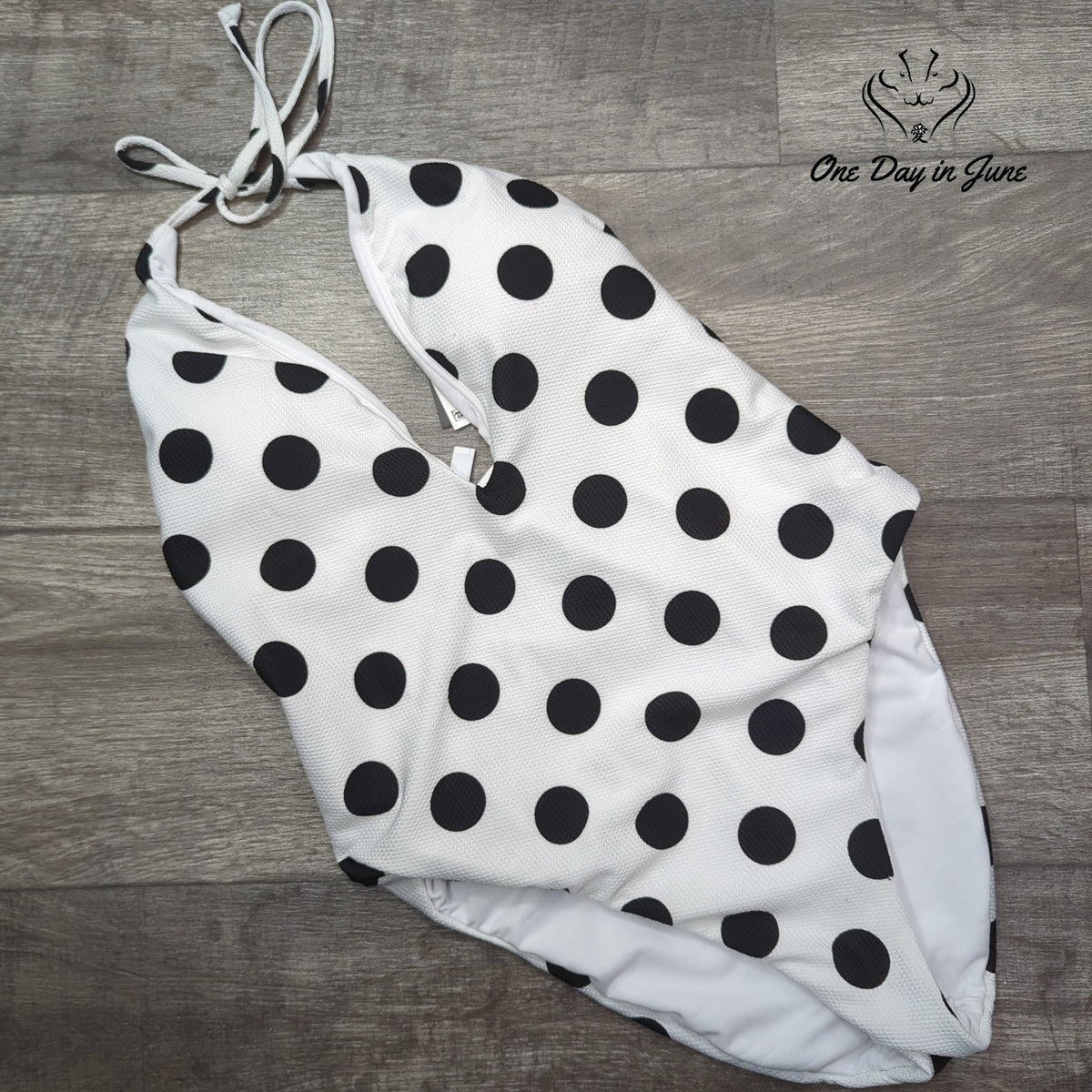 Bar III This And Dot Polka Dot Plunging One Piece Swimsuit NWT Size XL