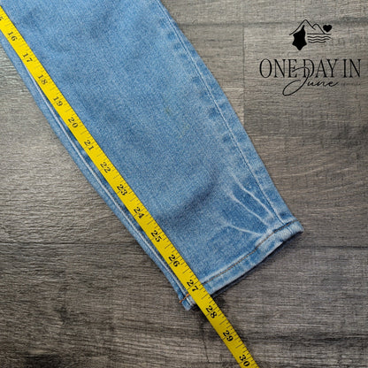 Good American Good Legs Low Crop Distressed Skinny Jeans NWT Size 2 (26)