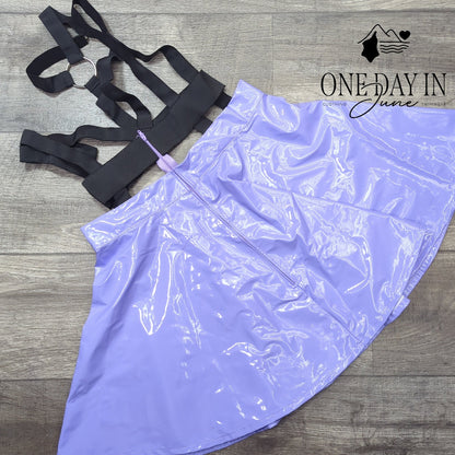 Chaotic Candy Lavender PVC Vinyl Flare Skirt Black Harness Straps Size L