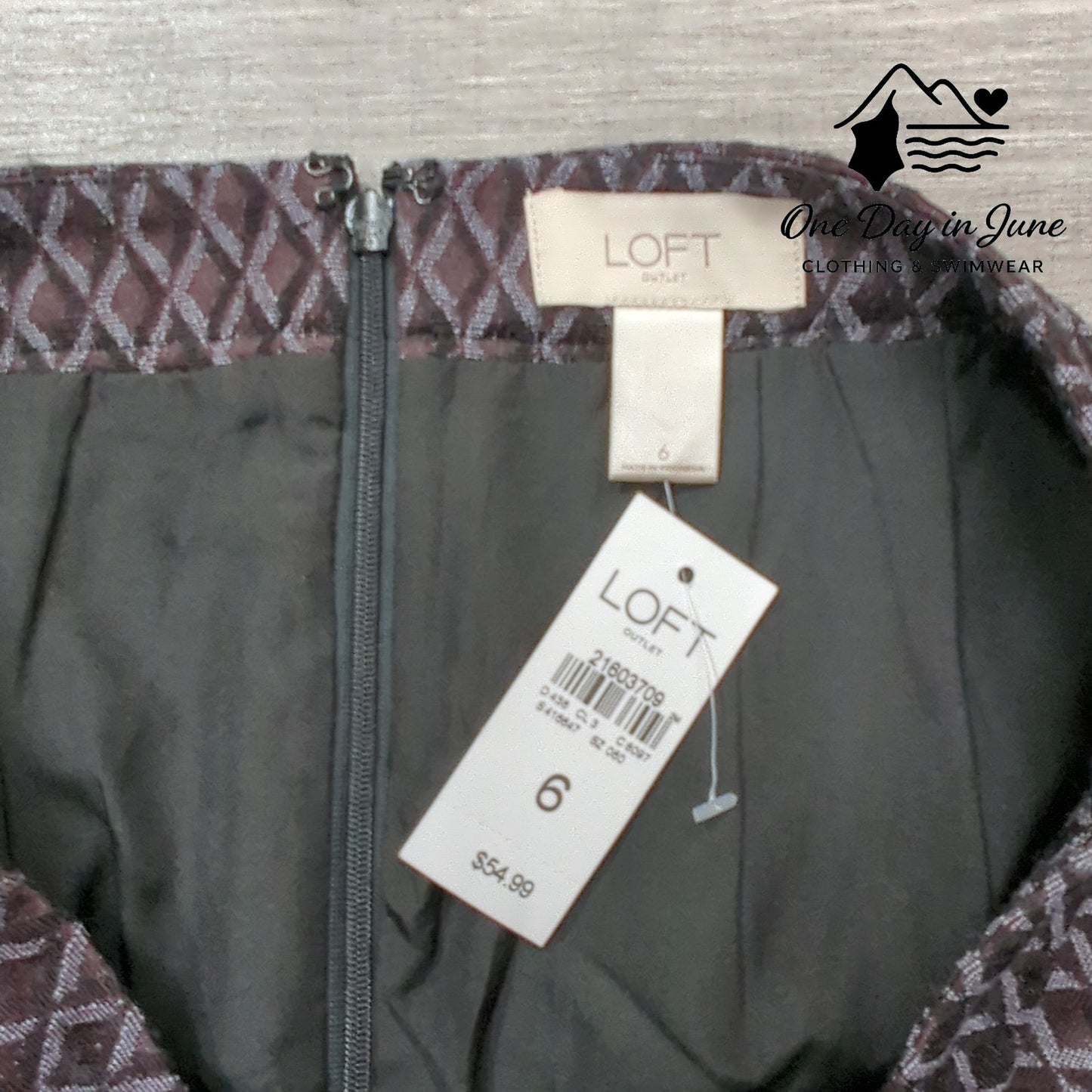 Loft Pencil Skirt Size 6