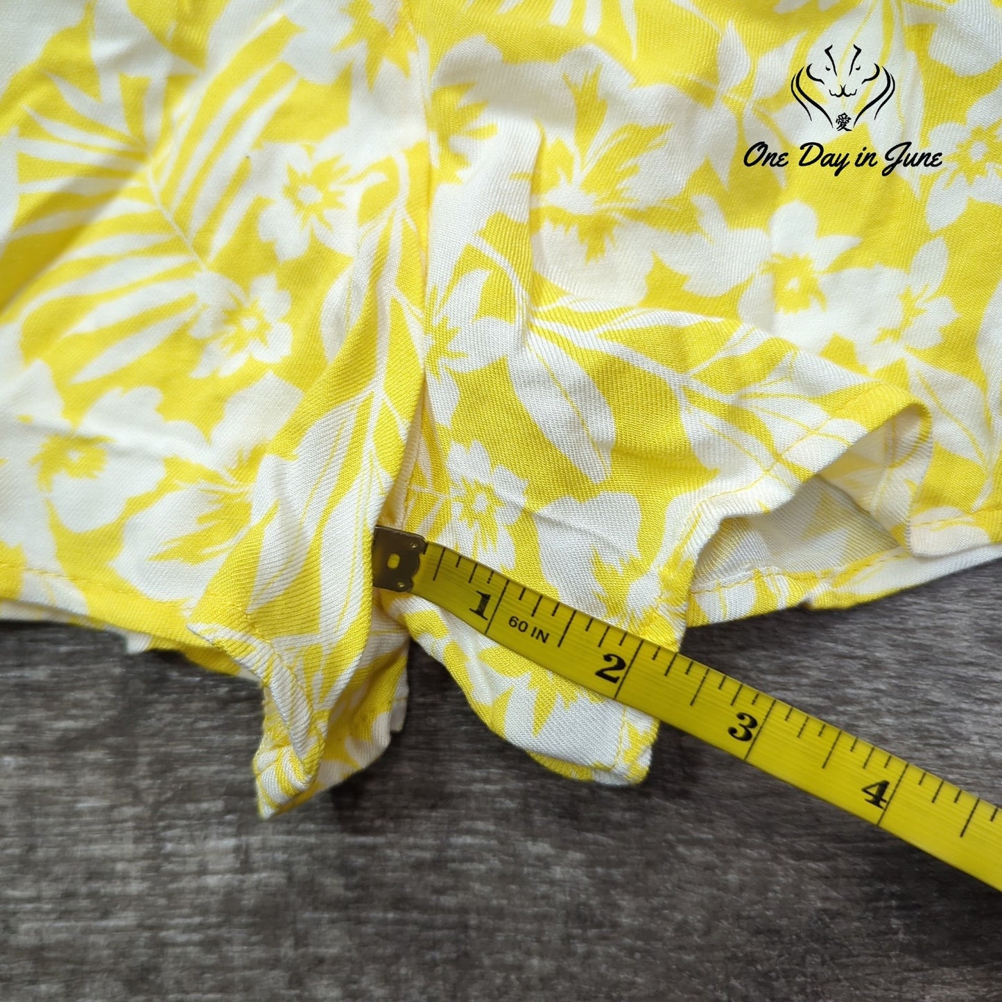 Arizona Jean Co. Juniors Tropical Wrap Skort Size XS