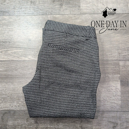 Express Columnist Barely Boot Pants Black White Tweed NWT Size 6