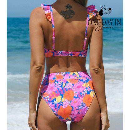Cupshe Ruffle Shoulder Bikini Swimsuit Size S