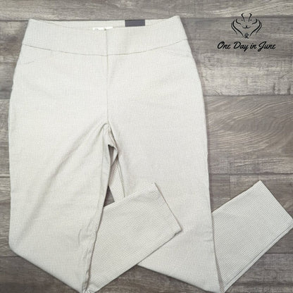 Versona Modern Ankle Pants Size M
