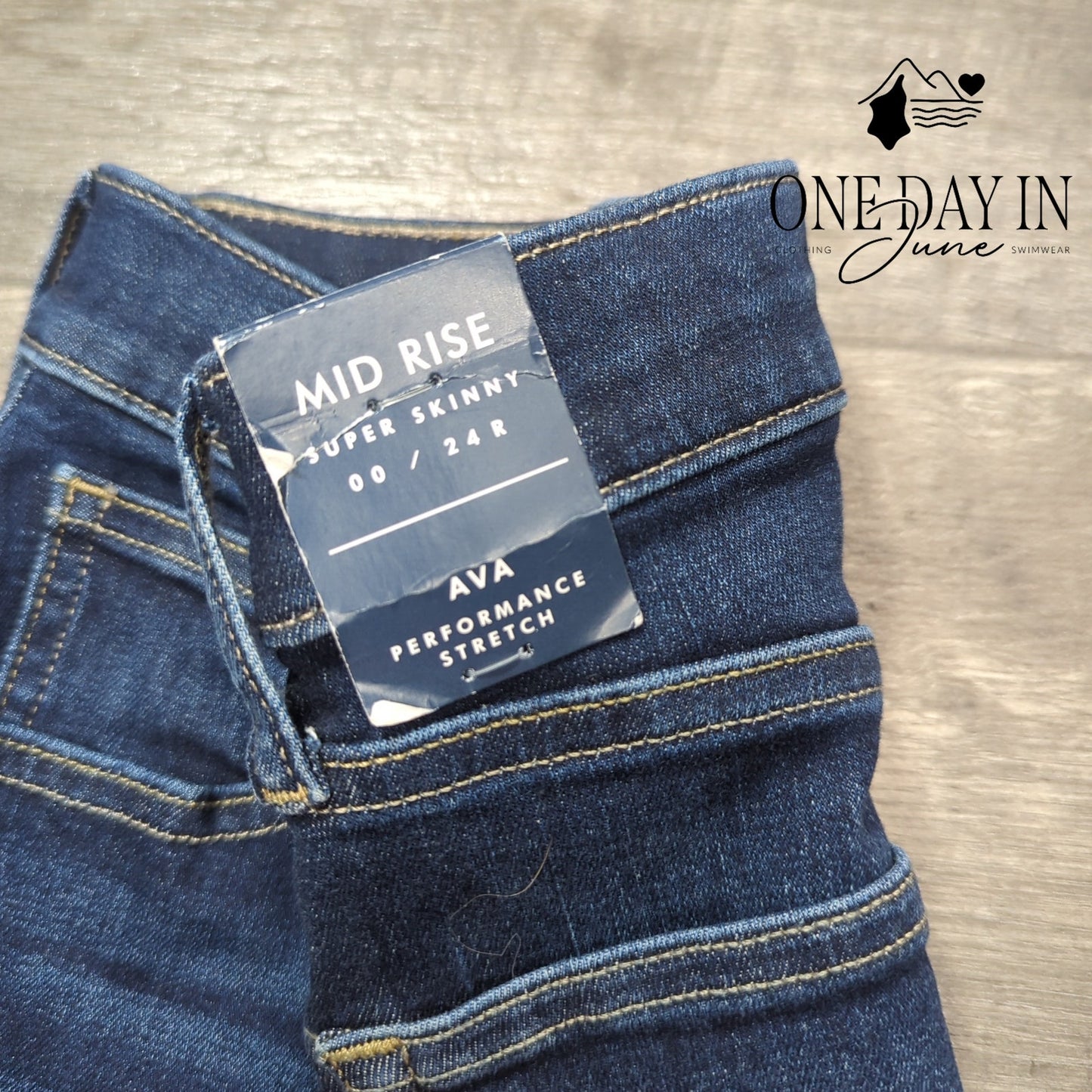 Lucky Brand Ava Mid Rise Super Skinny Jeans Size 00