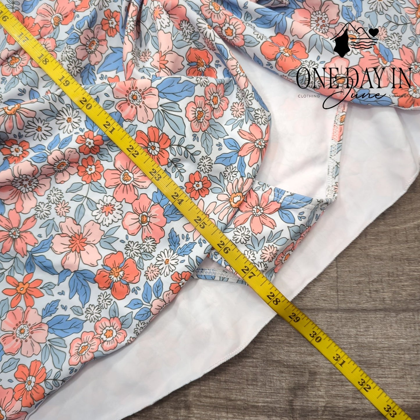 Eomenie Floral Skirted One Piece Swimsuit Size M