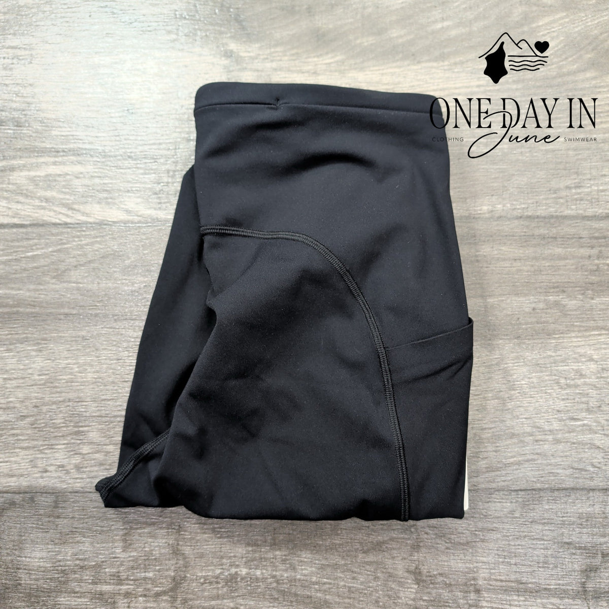 Lululemon Swift Speed High Rise Crop 21" Leggings Black NWT Size 10