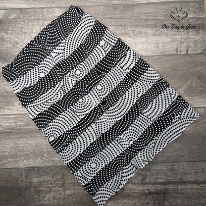 Jackie Jon Teired Pencil Skirt Size 4