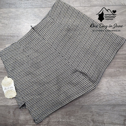 Altar'd State Mini Skort Size S
