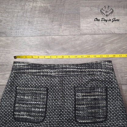Loft Textured Tweed A-Line Mini Skirt Black White Patch Pockets Size 6