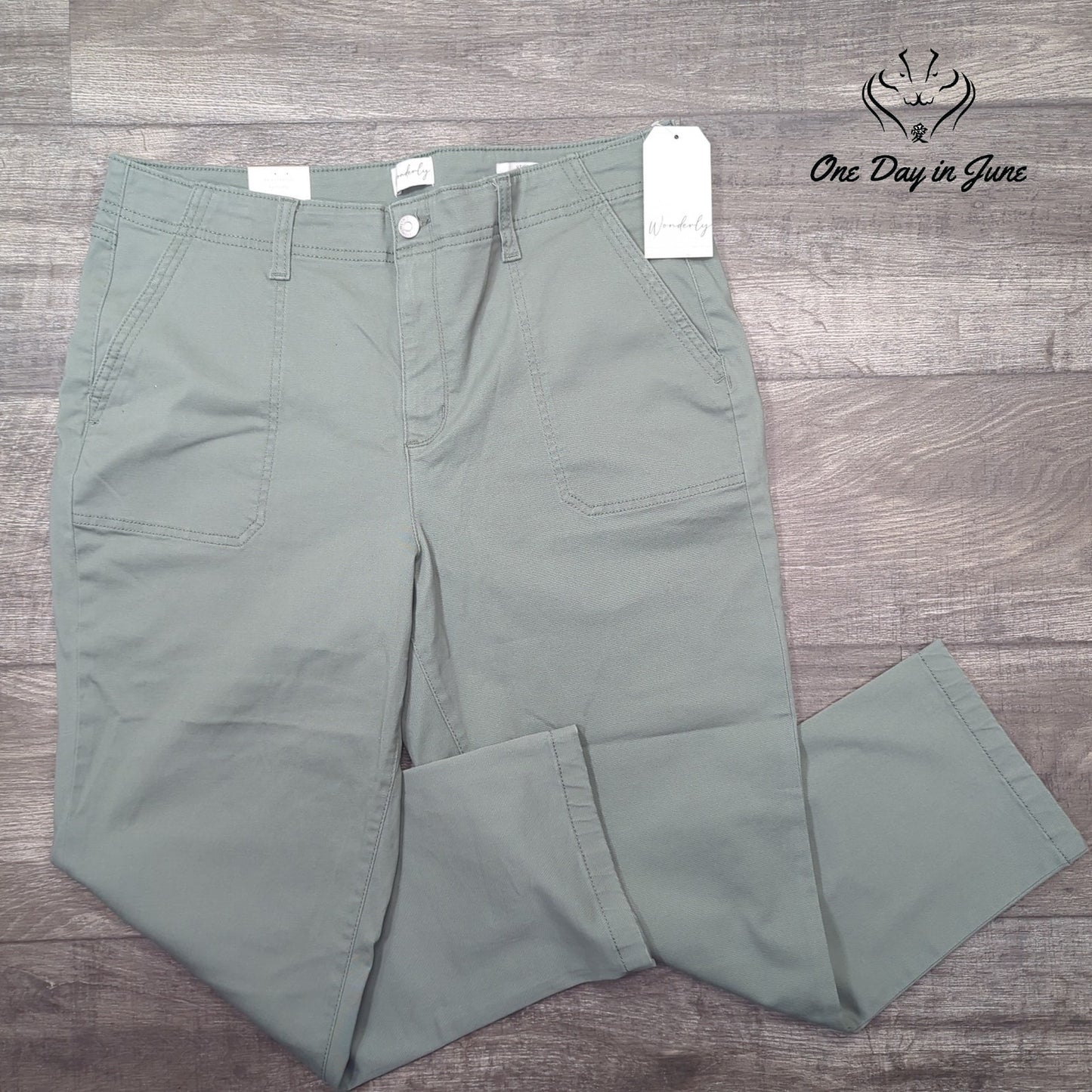Wonderly Petite Utility High Rise Ankle Length Pants Size 14P