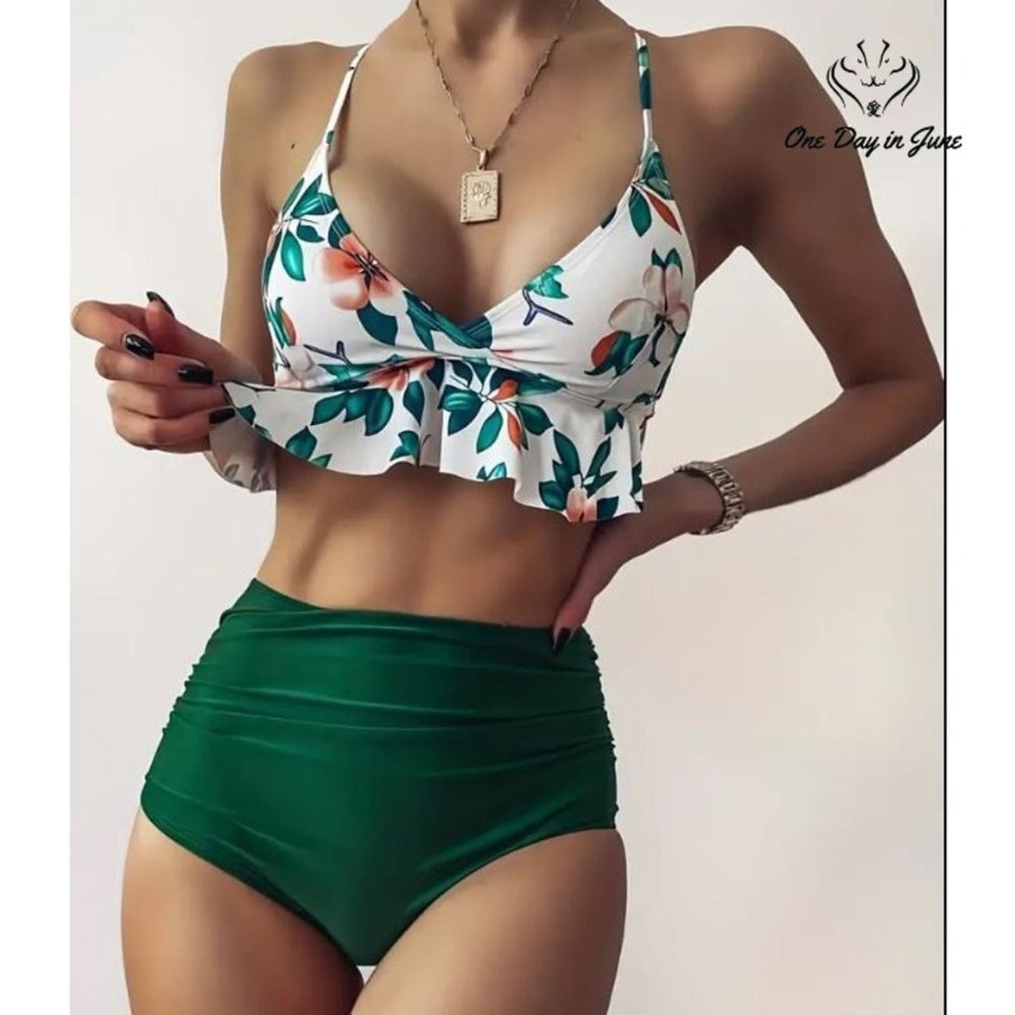 CharmLeaks Ruffle Top Bikini Swimsuit Size S