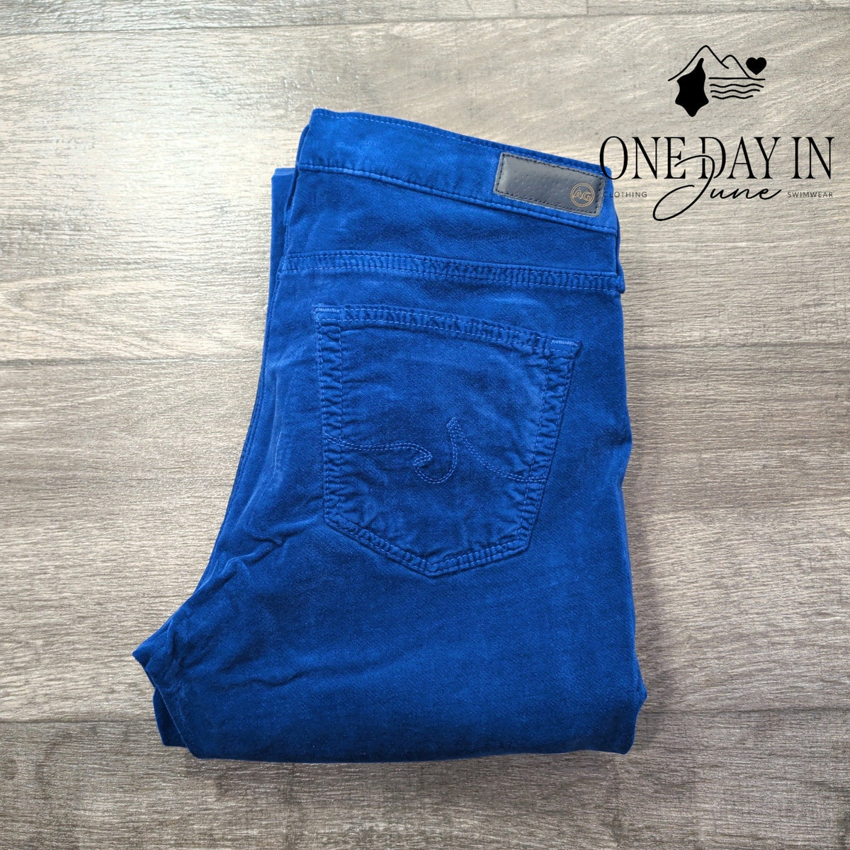 AG Adriano Goldschmied The Legging Ankle Blue Velveteen Jeans NWT Size 4 (27)