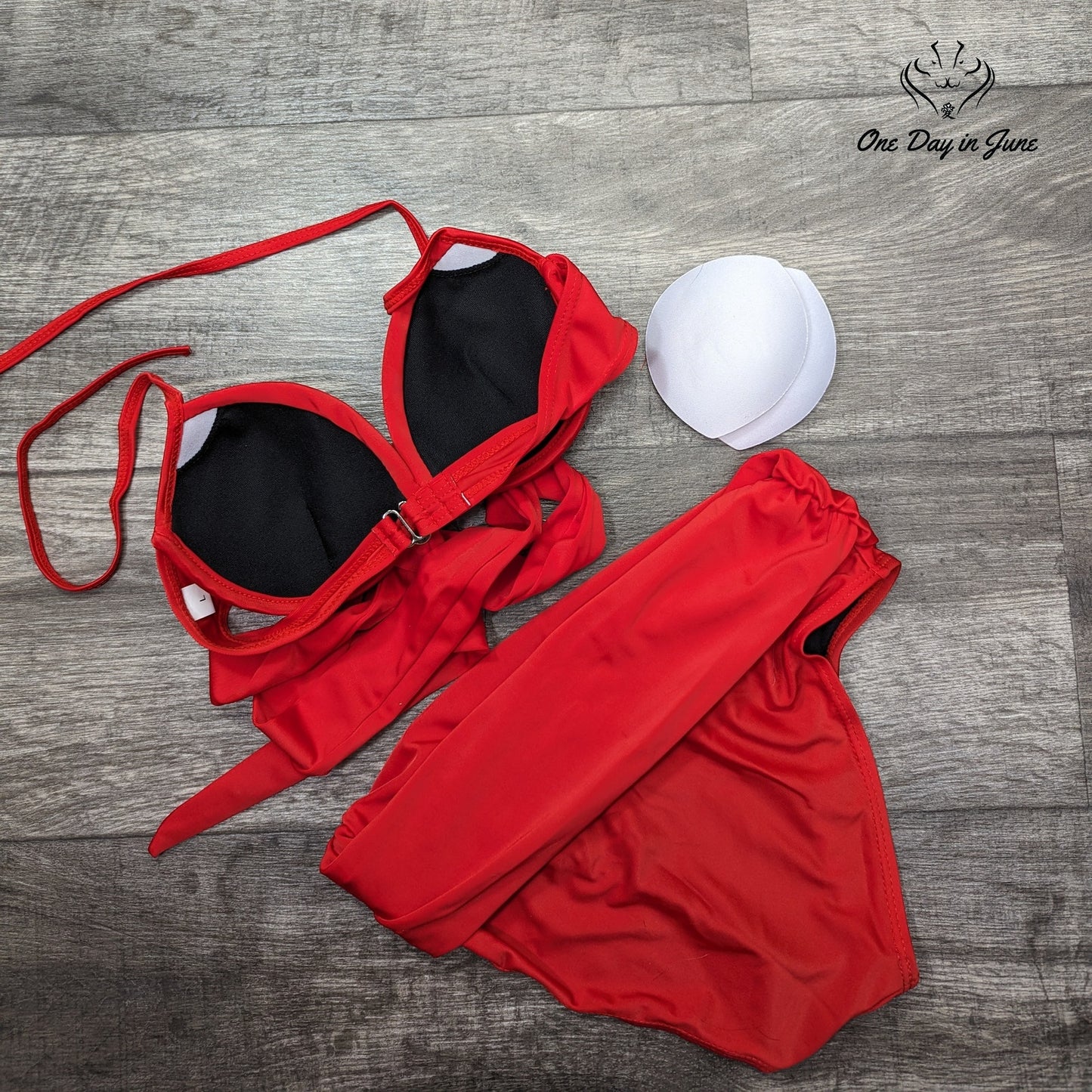 Fizili Push Up Criss Cross Foldover Bikini Size L