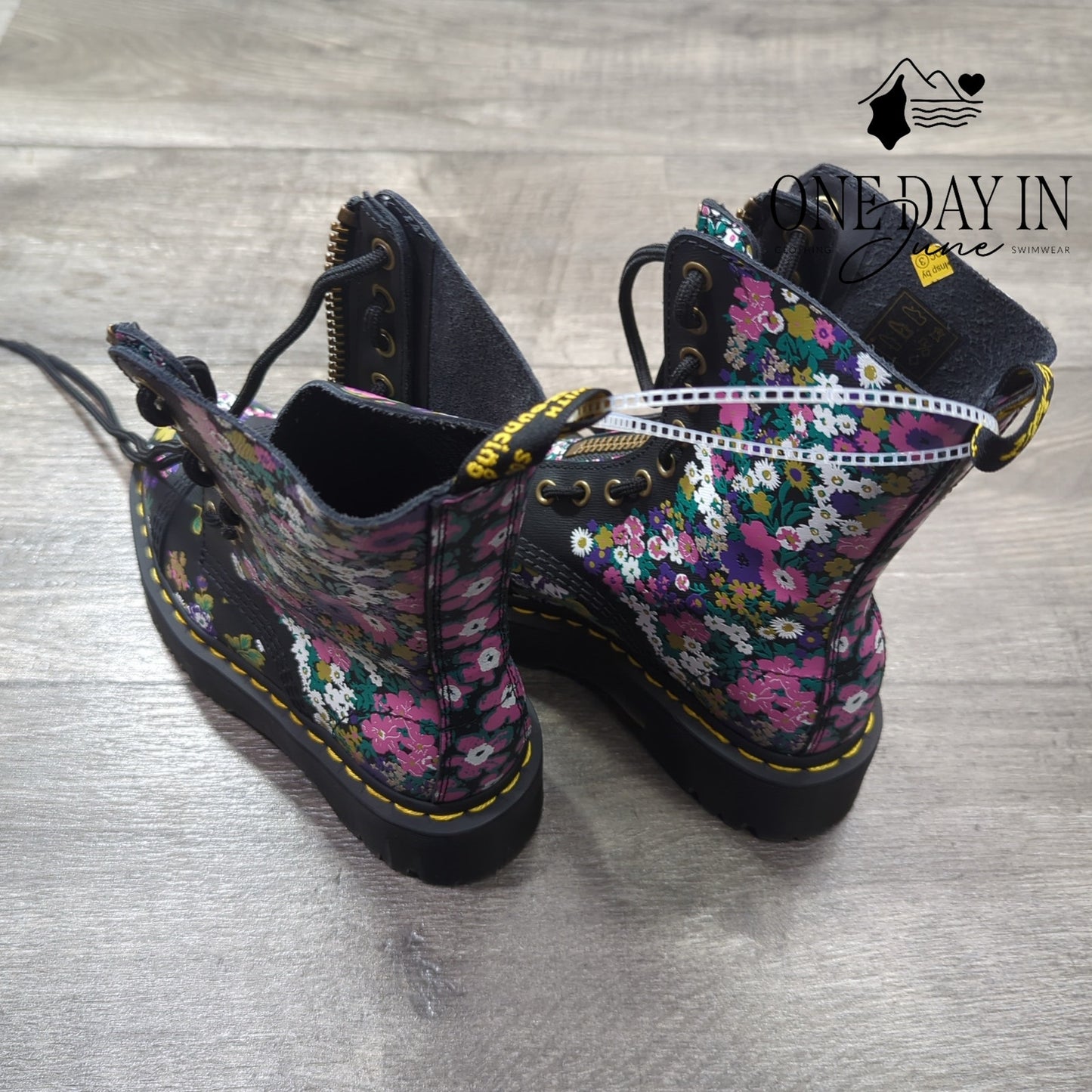 Dr. Martens Sinclair High Platform Boots Size 5