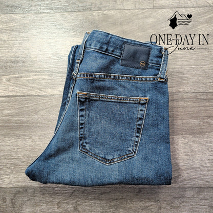 AG Adriano Goldschmied Straight Leg Crop Jeans Blue Denim NWT Size 4 (27)