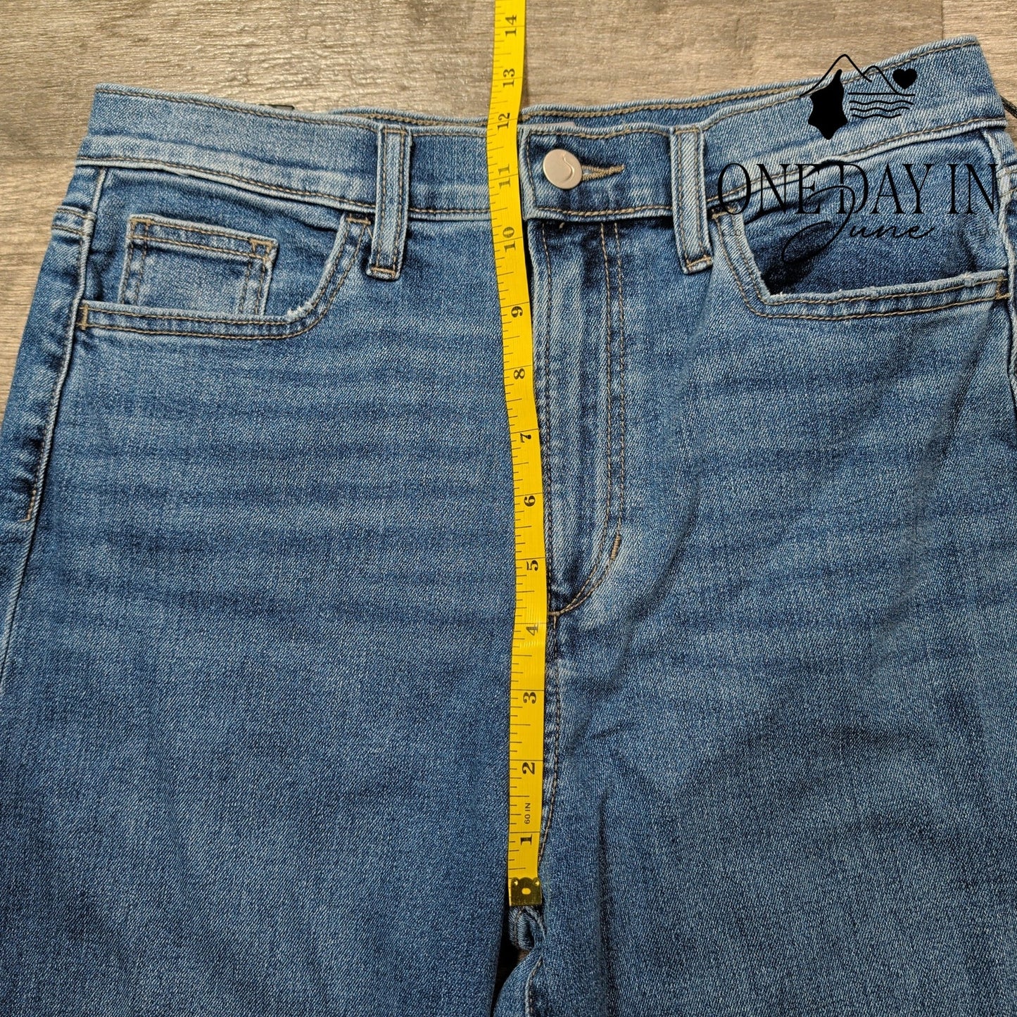 Joe's Jeans High Rise Wide Leg Jeans Size 6 (28)
