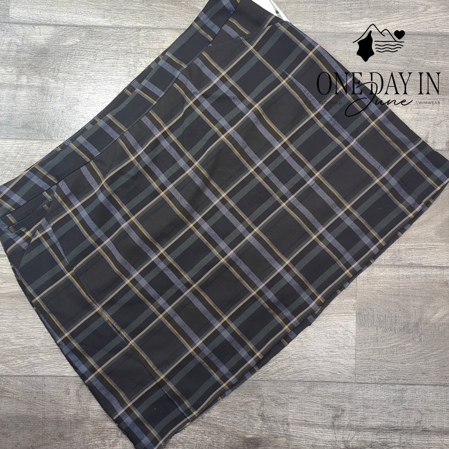 Tribal Plus Size Skort Size 24W