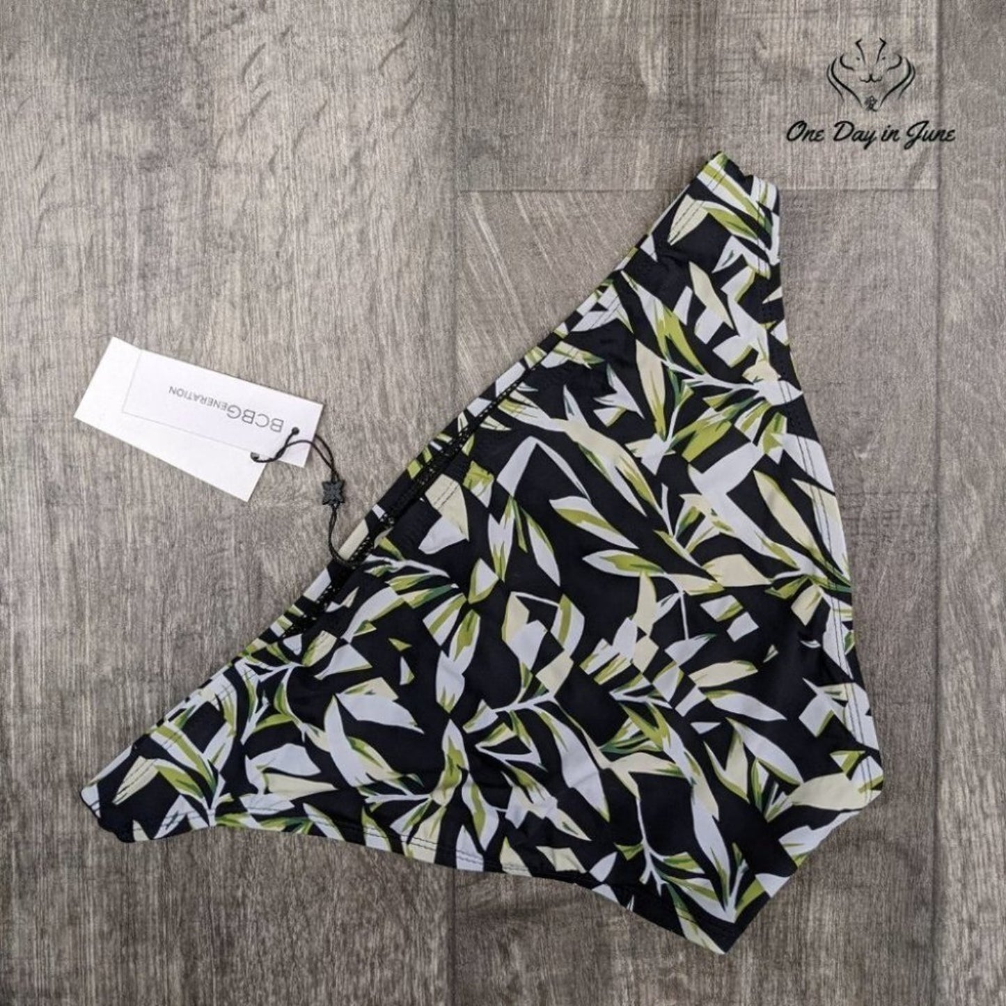 Bcbgeneration Falling For You Hipster Bikini Bottom Size M