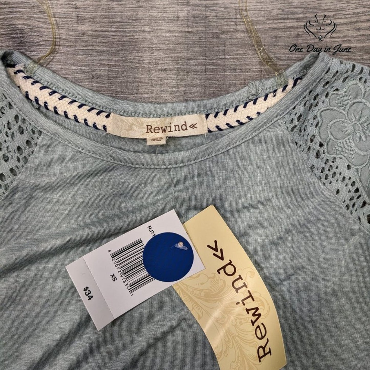 Rewind Crochet Shoulder T Shirt Top Size XS