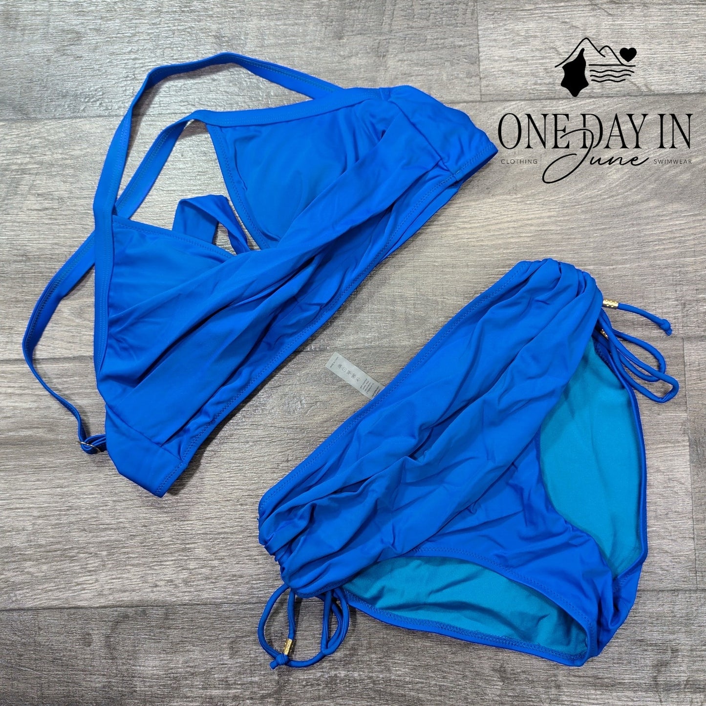 Blooming Jelly Twist Front Tie Back Bikini Swimsuit Size S