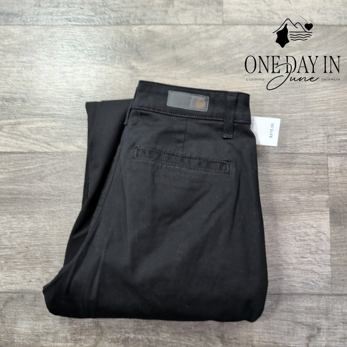 AG Adriano Goldschmied The Layla Cropped Flare Trouser Black NWT Size 4 (27)