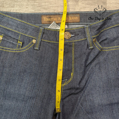 Territory Ahead Jeans =Women's Straight Leg Dark Wash Denim Size 4