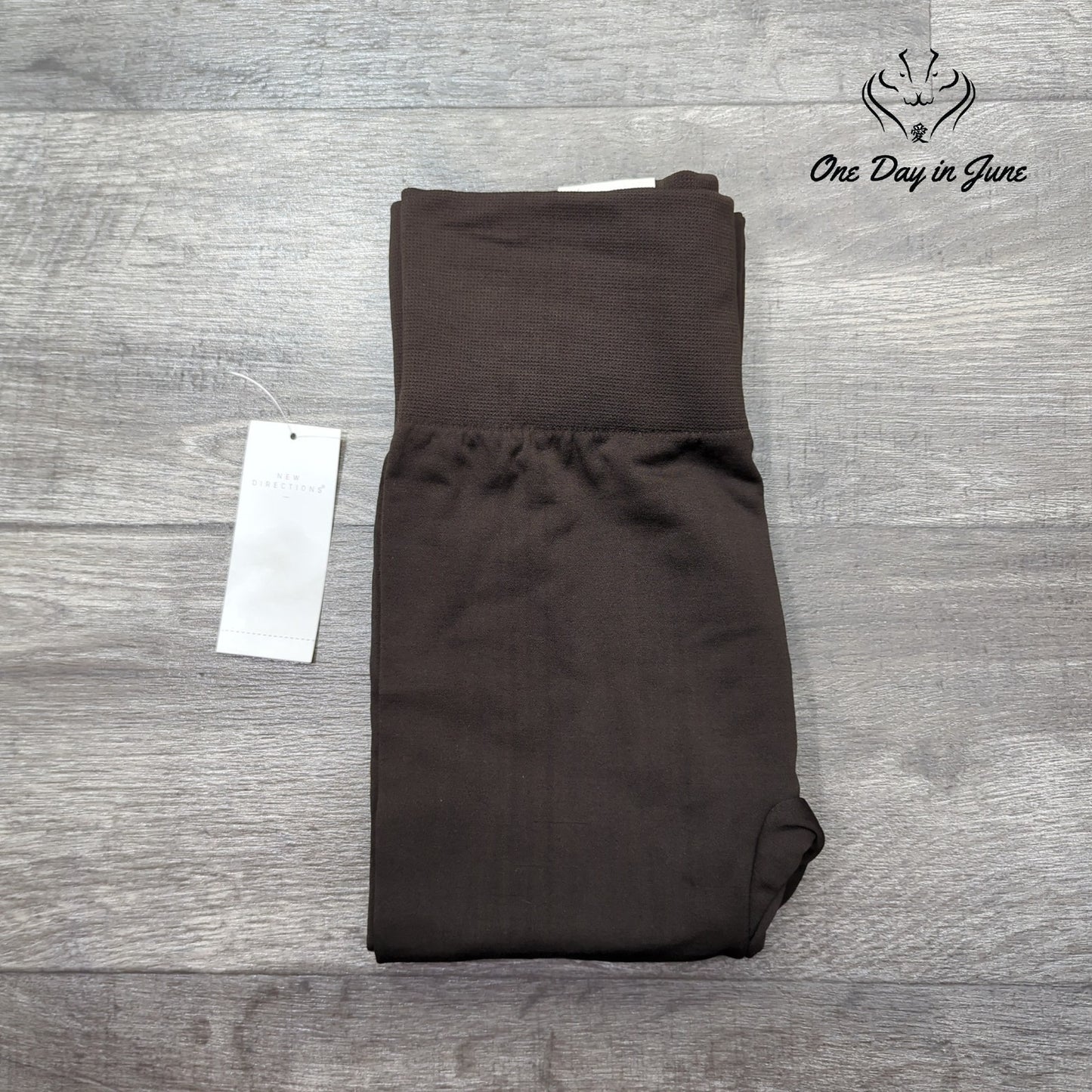 New Directions Ankle Leggings Size L/XL