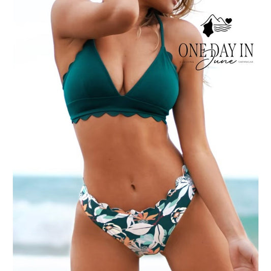Cupshe Scallop Edge Tie Back Bikini Swimsuit Size M