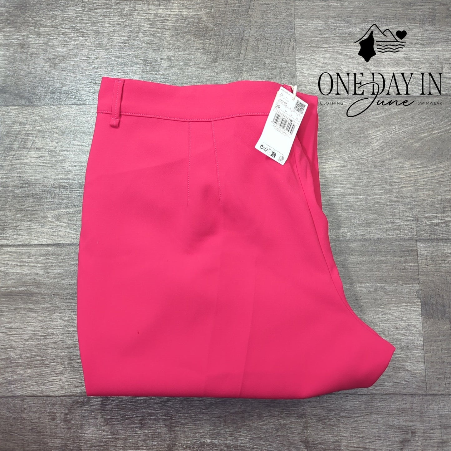 MNG Plus Size Straight Leg Pants Size 18