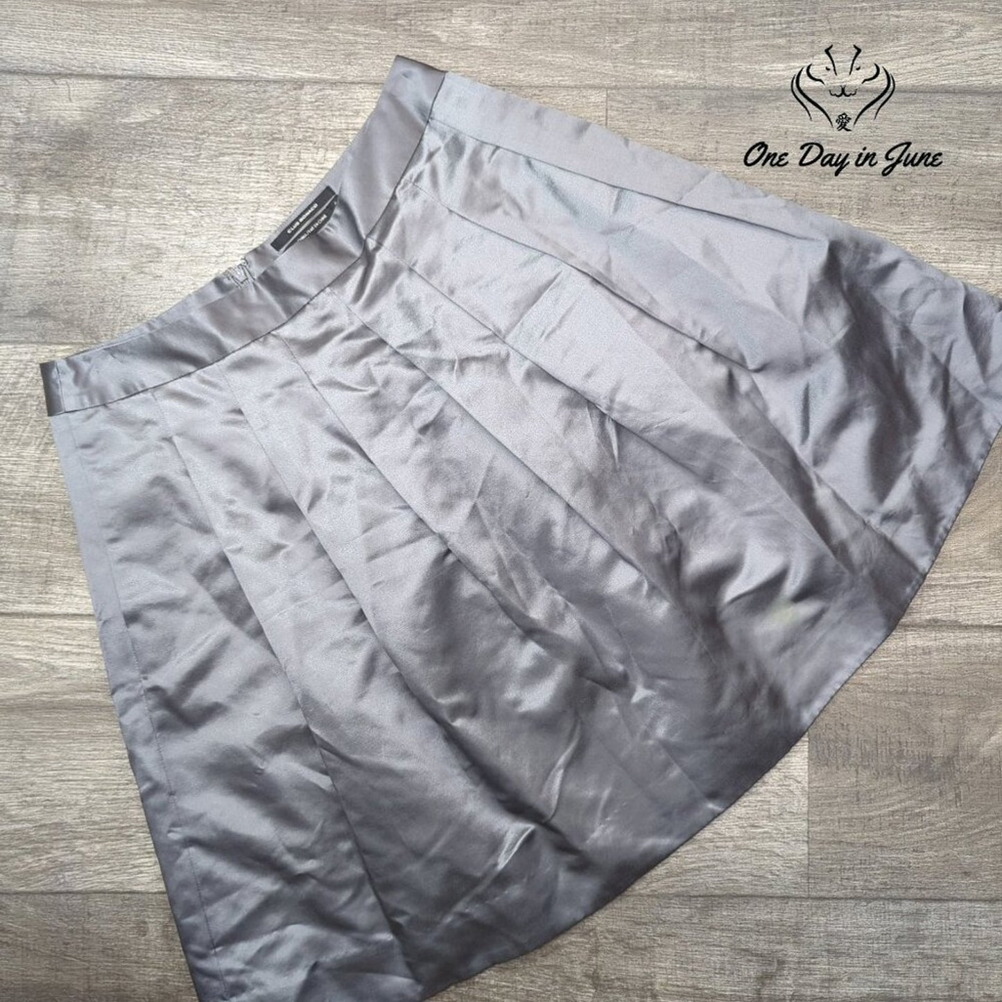 Club Monaco Silk Blend A Line Skirt Size 6