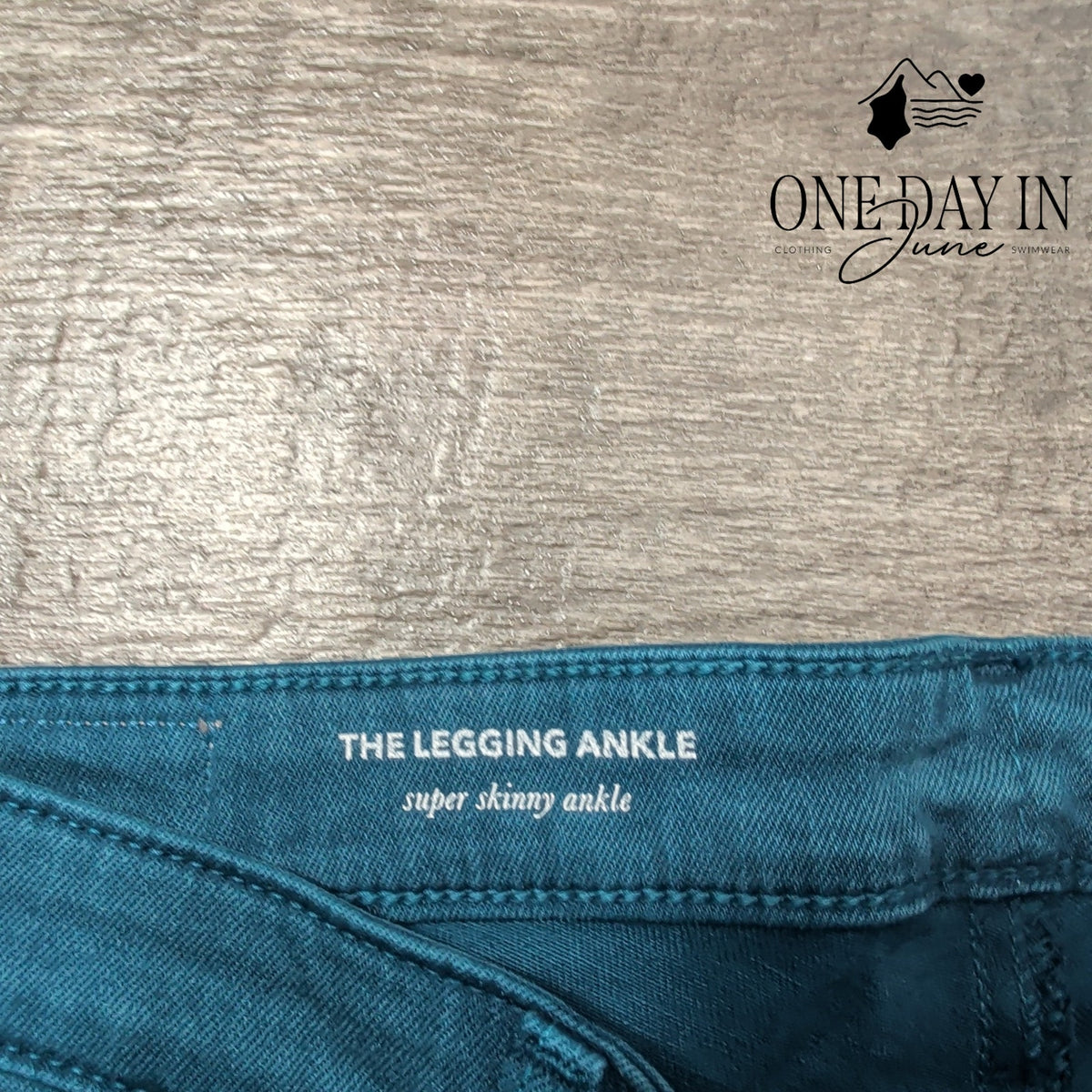 AG Adriano Goldschmied The Legging Ankle Super Skinny Jeans Teal NWT Size 4 (27)
