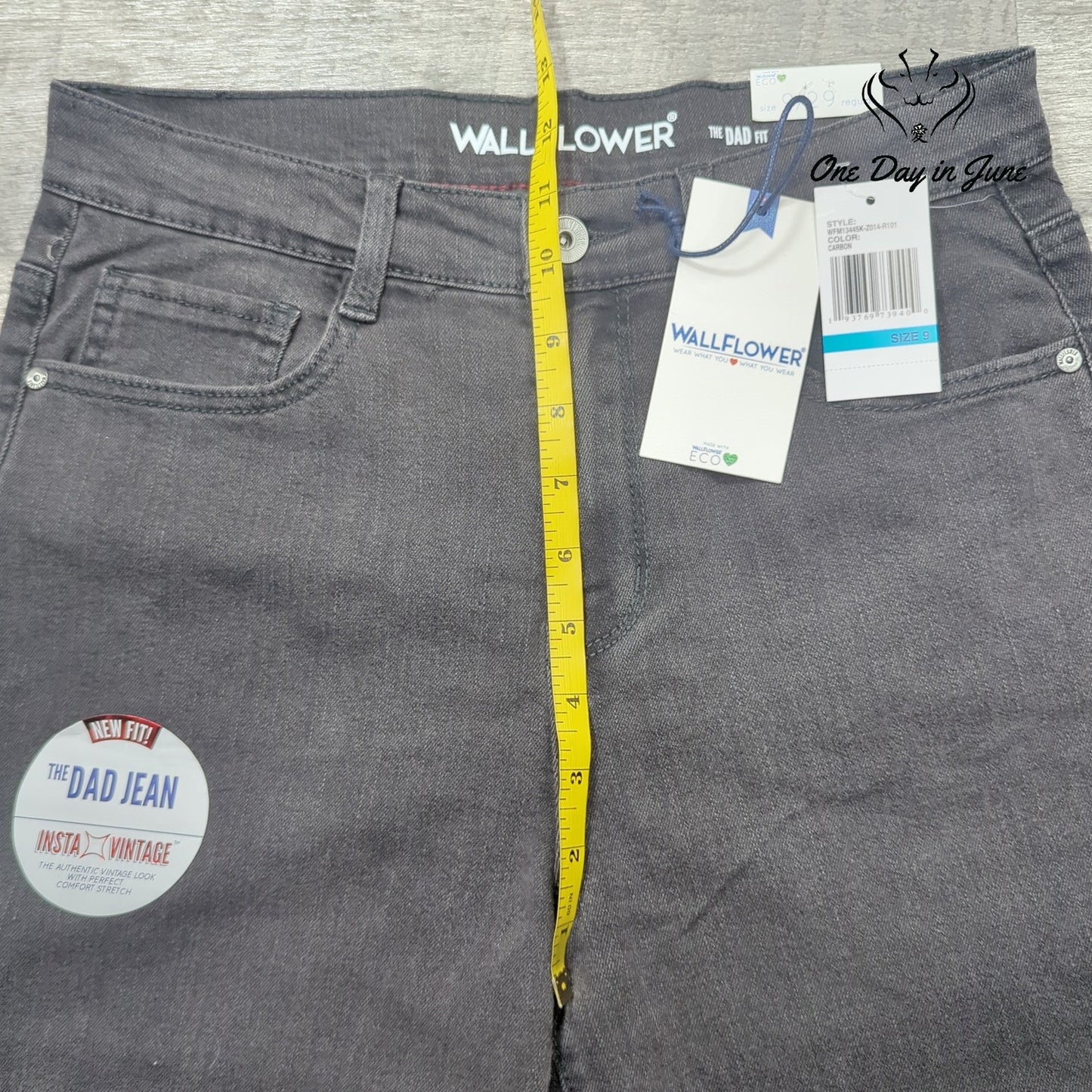 WallFlower Juniors The Dad Jean Size 9