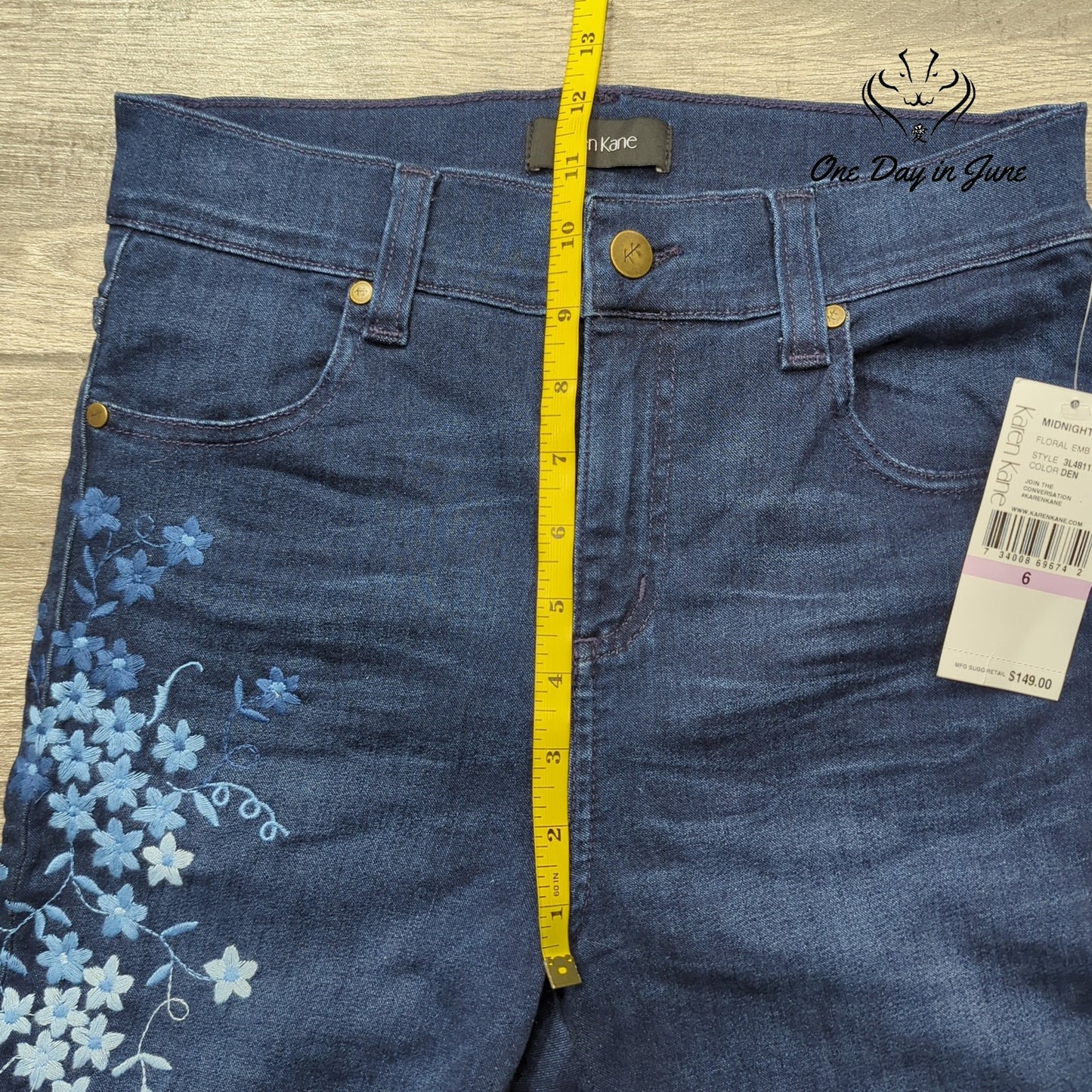 Karen Kane Embroidered Ankle Jeans Size 6