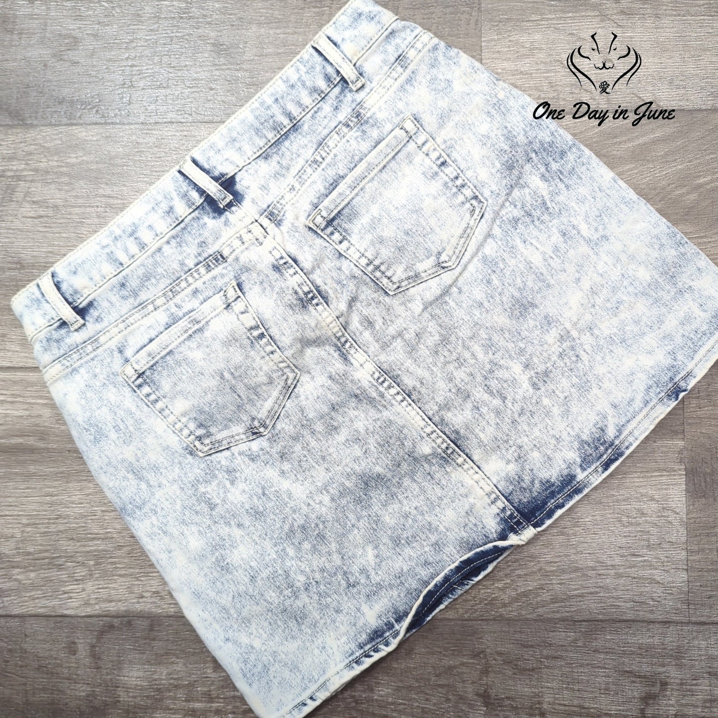 Mila Rose Denim Mini Skirt Size 18