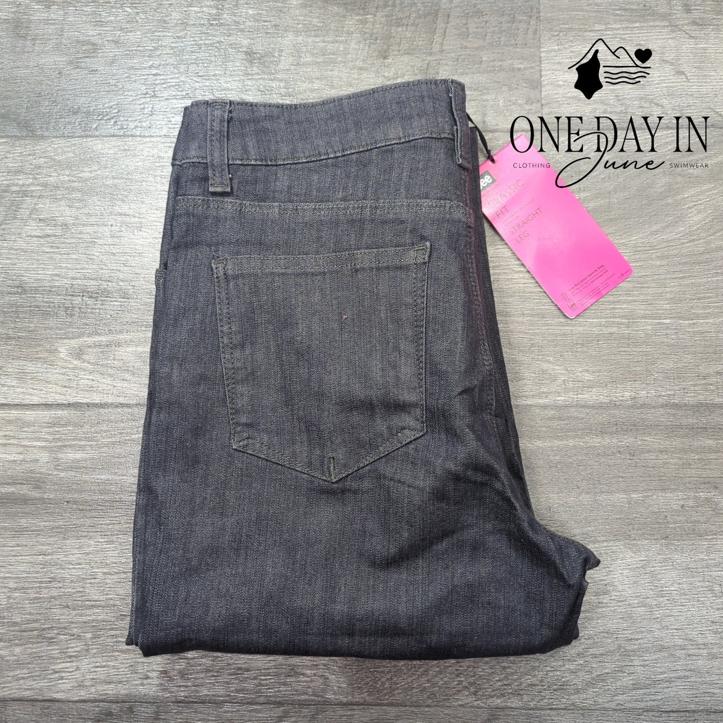 Lee Classic Fit Straight Leg Jeans Size 12