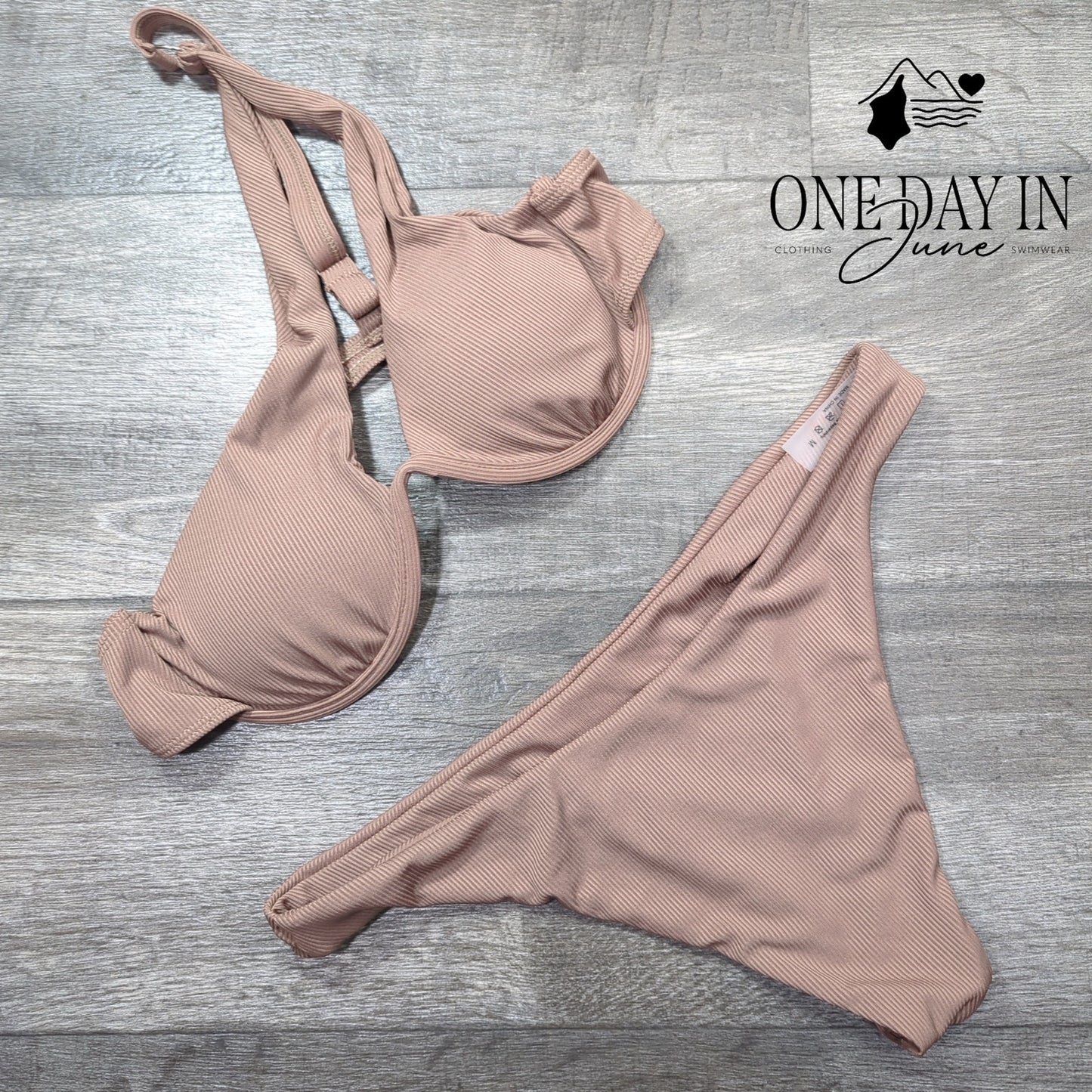 Aleumdr Ribbed Underwire Thong Bikini Swimsuit Size M